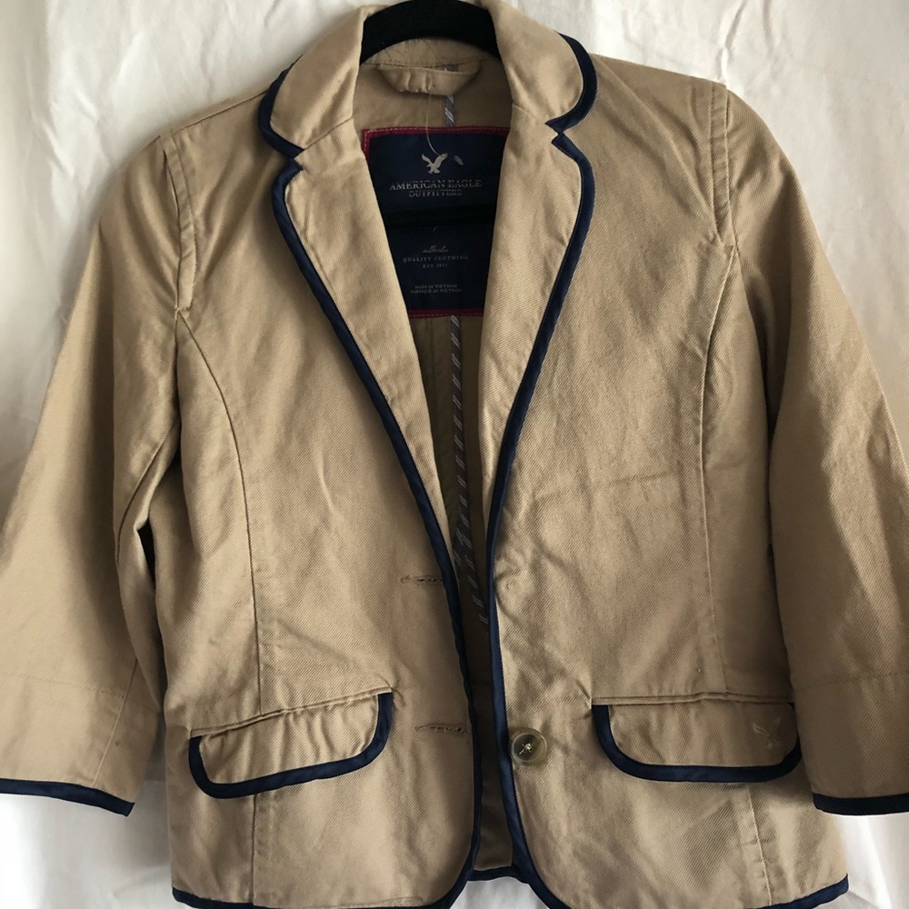 American Eagle jacket size small.